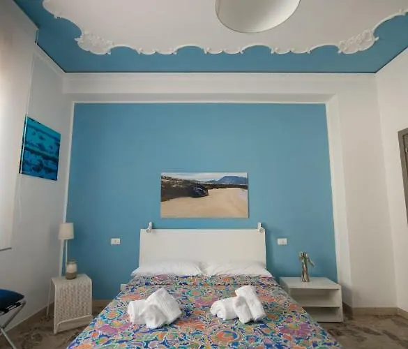 Sale E Sabbia Couette-café Trapani